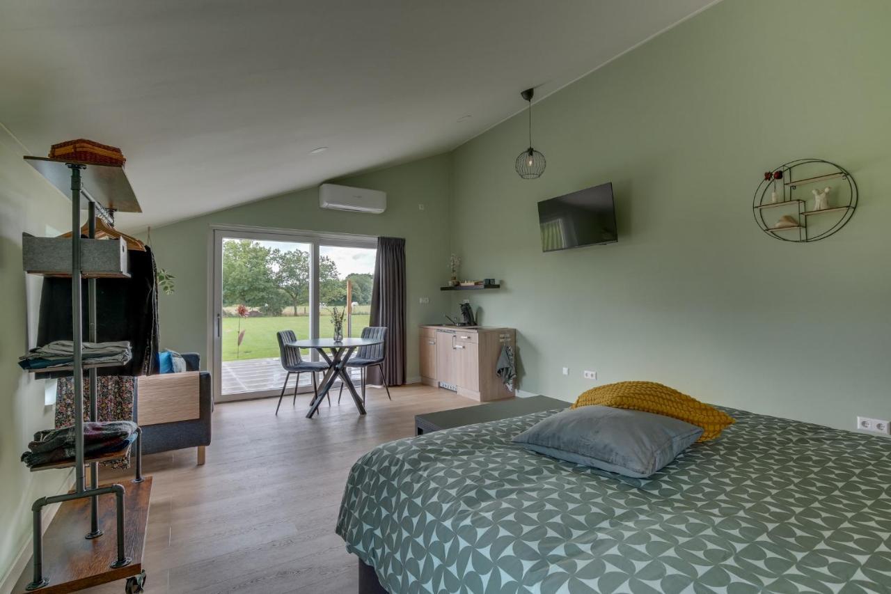 Pronkserf Lemelerveld Buitenkant foto