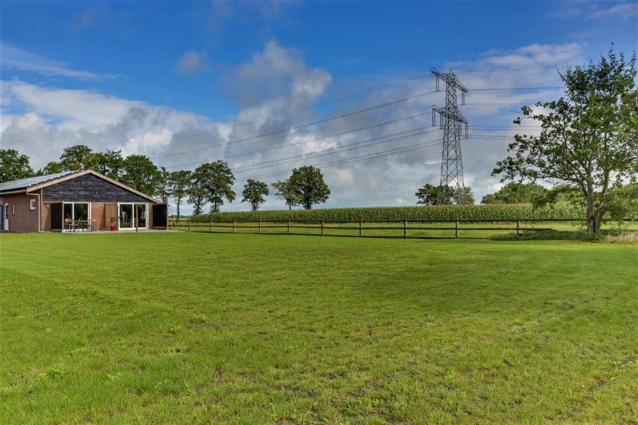 Pronkserf Lemelerveld Buitenkant foto
