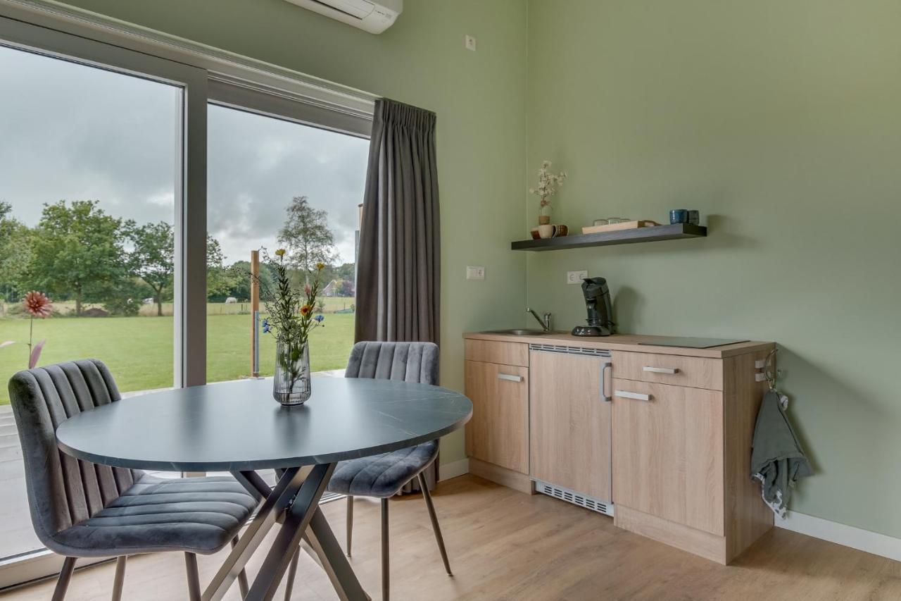 Pronkserf Lemelerveld Buitenkant foto